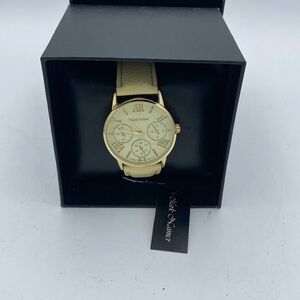 Womens Mark Naimer Japanese precision wristwatch  watch needs battery w/ tag